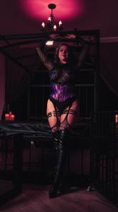 gialove.com - Photos of Gia thumbnail